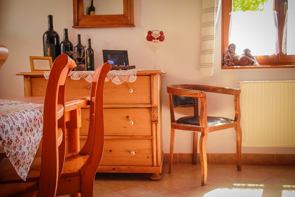 Diofa Panzio Bed & Breakfast Villany Exterior photo