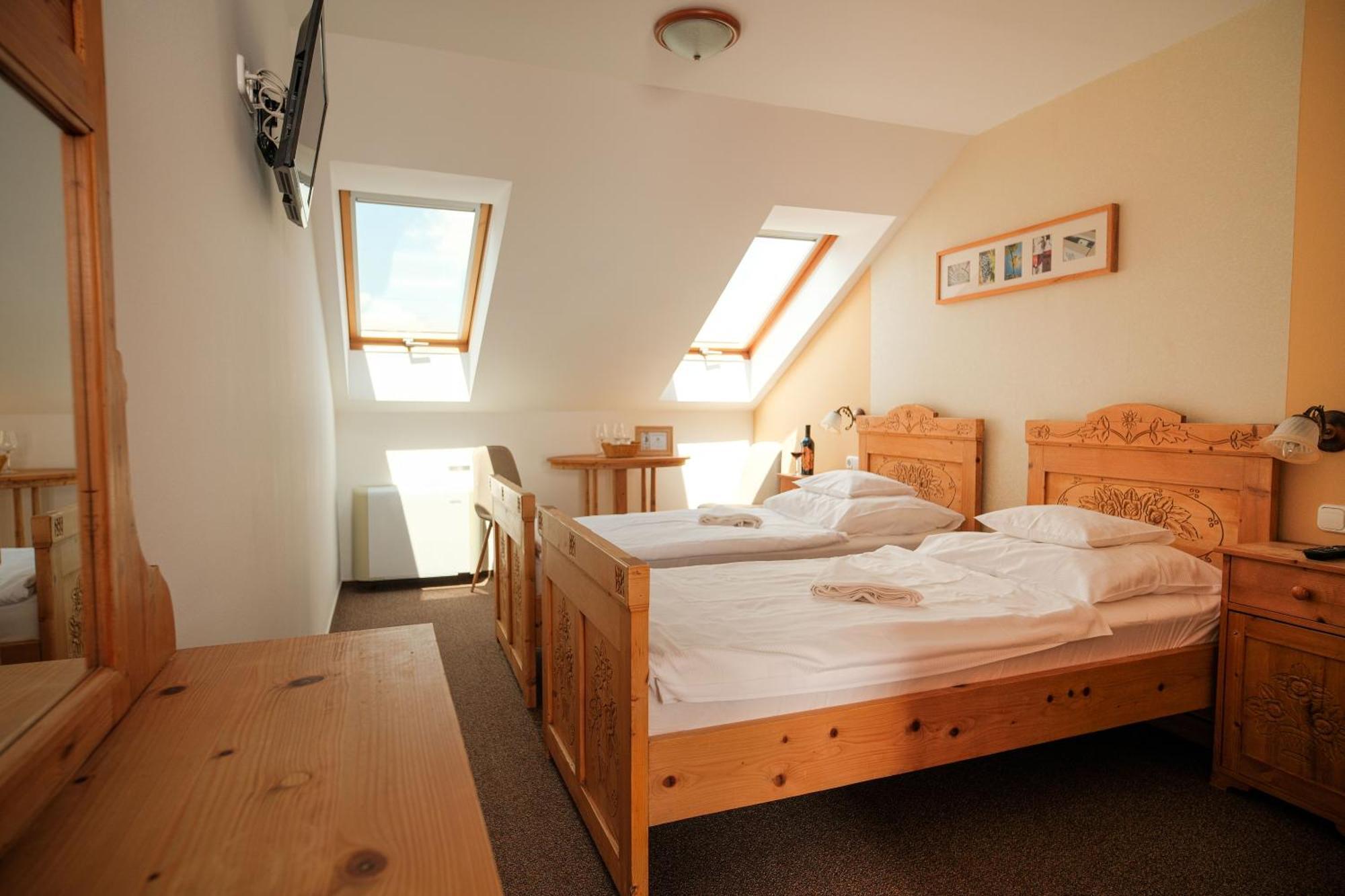 Diofa Panzio Bed & Breakfast Villany Exterior photo