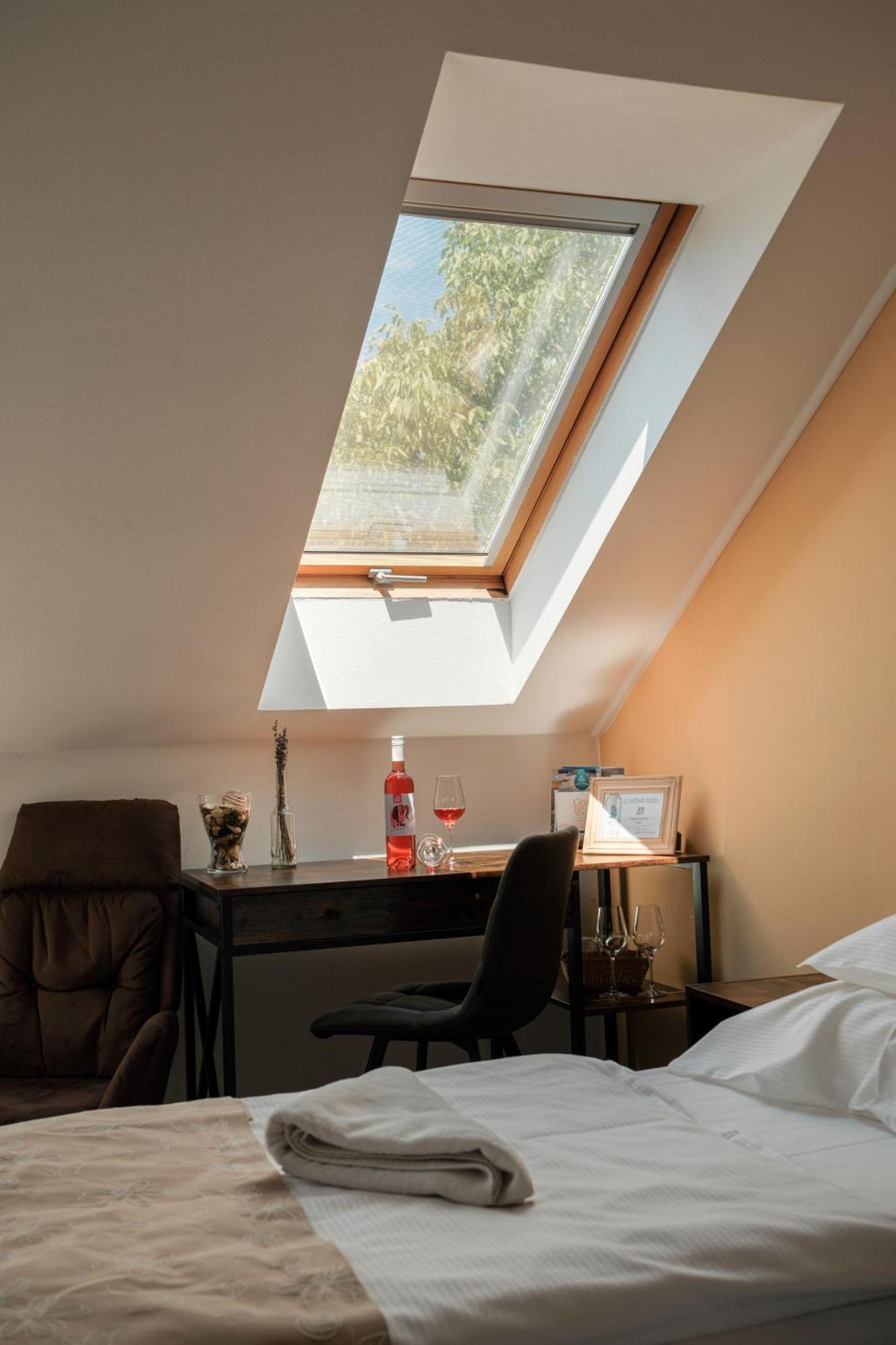 Diofa Panzio Bed & Breakfast Villany Exterior photo